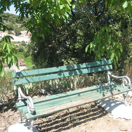 Green Postira